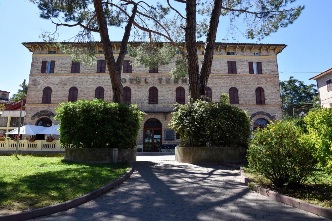 סארנאנו Hotel Terme מראה חיצוני תמונה