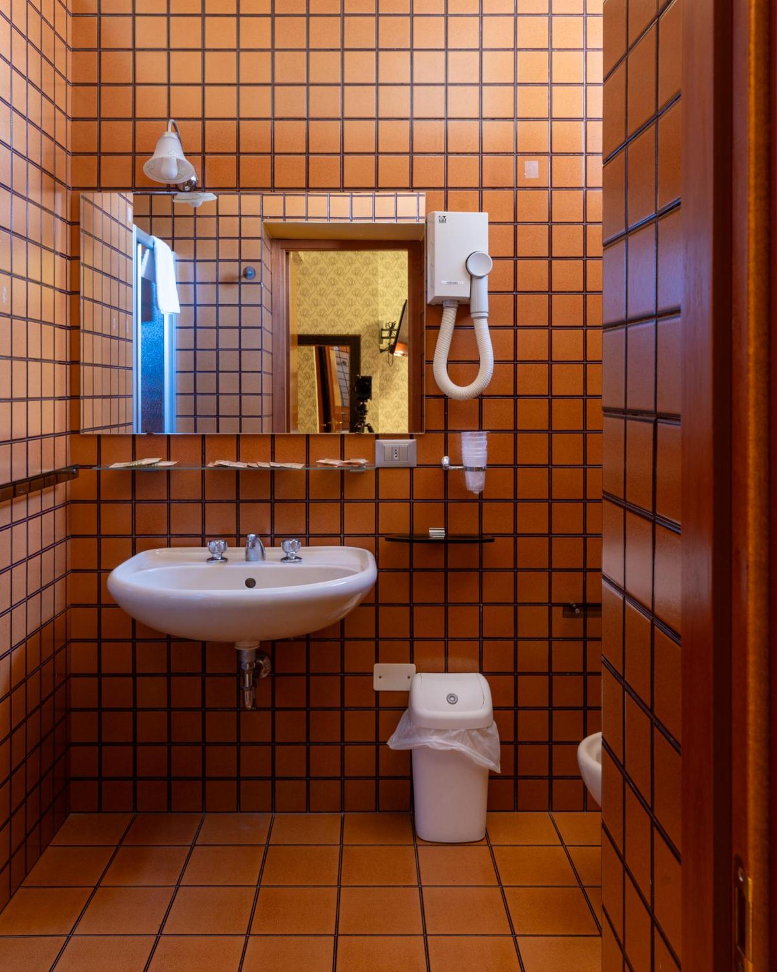 סארנאנו Hotel Terme מראה חיצוני תמונה