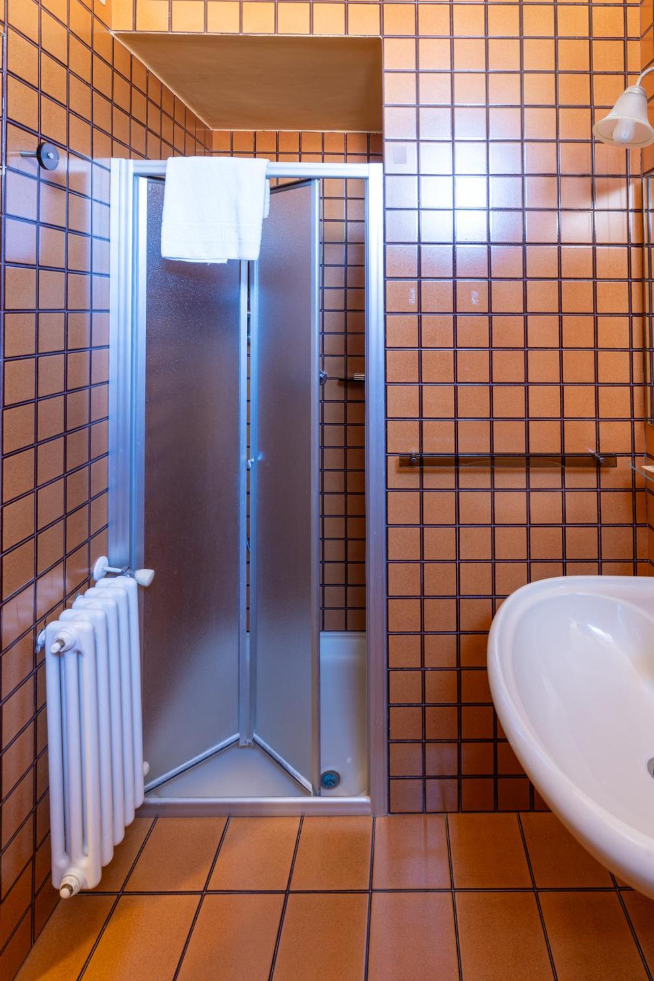 סארנאנו Hotel Terme מראה חיצוני תמונה
