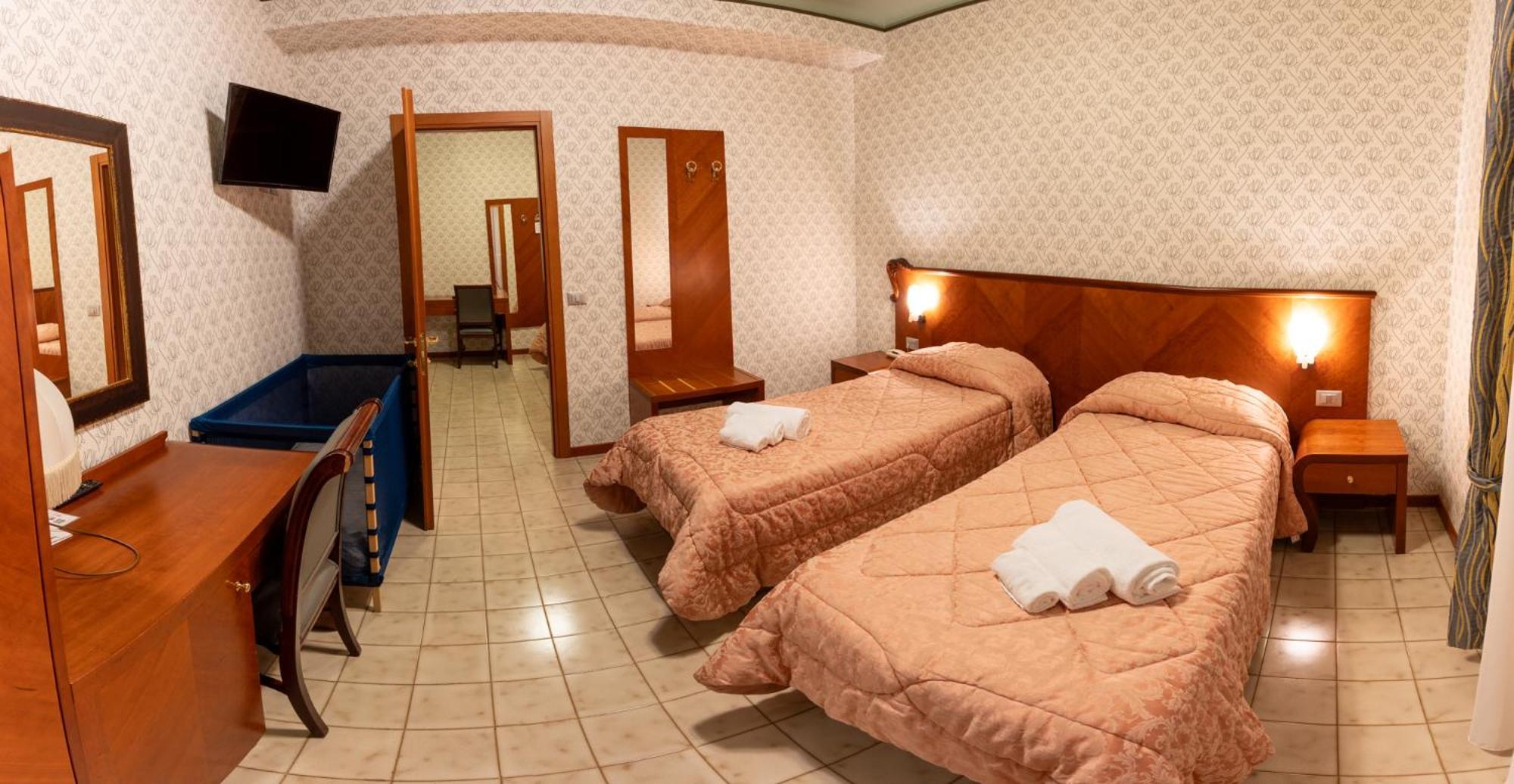 סארנאנו Hotel Terme מראה חיצוני תמונה
